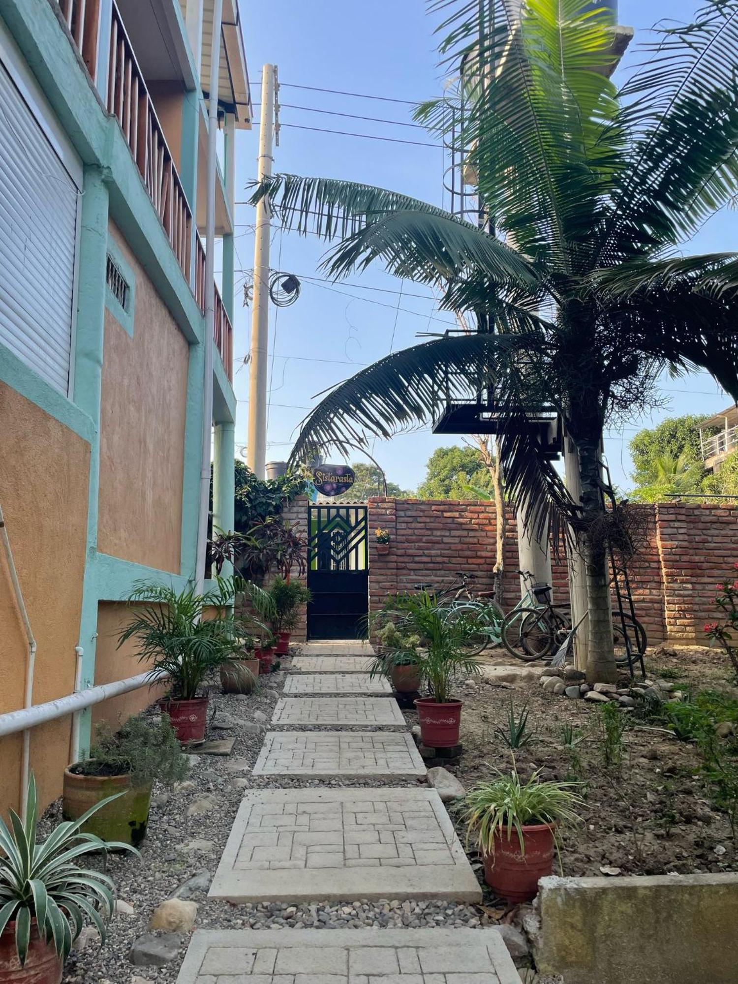 Sistarasta Hotel Palomino Exterior photo